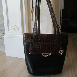 BRIGHTON - Black "Bucket" Style - Two Strap Shoulderbag with matching coin purse